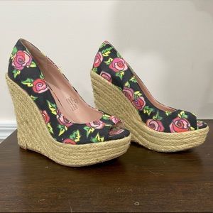 Betsey Johnson Floral Wedges ☀️